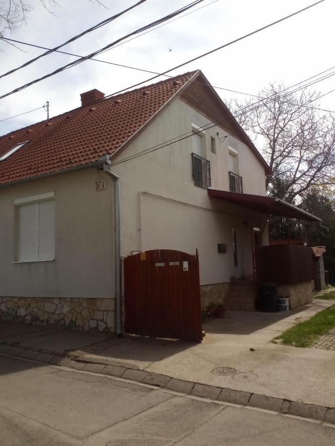 Budai Vam Apartmanhaz Pecs Exterior photo