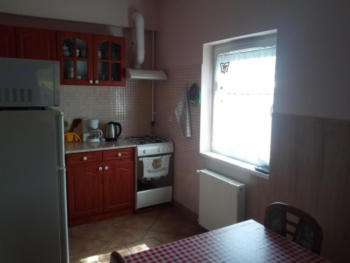 Budai Vam Apartmanhaz Pecs Exterior photo