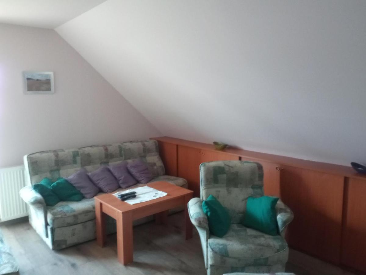 Budai Vam Apartmanhaz Pecs Exterior photo