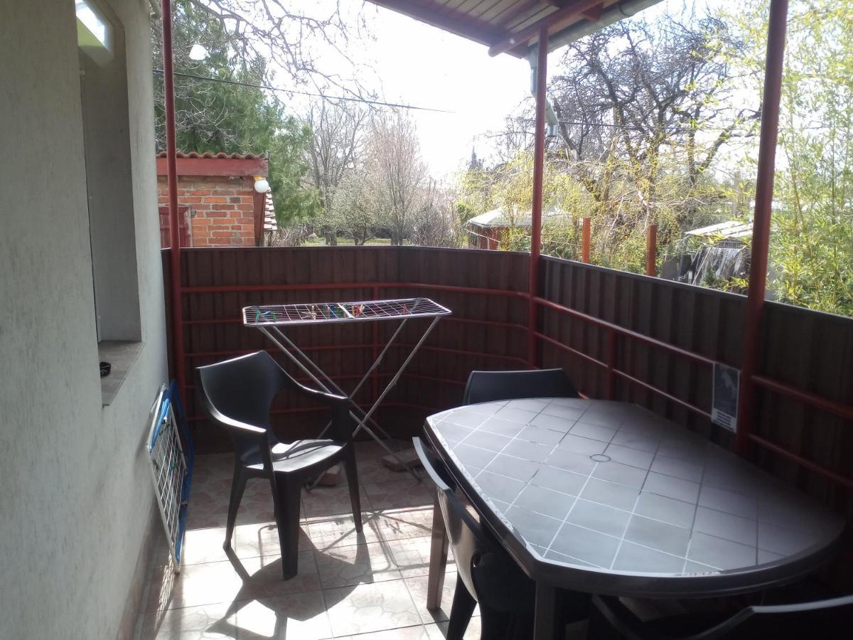 Budai Vam Apartmanhaz Pecs Exterior photo