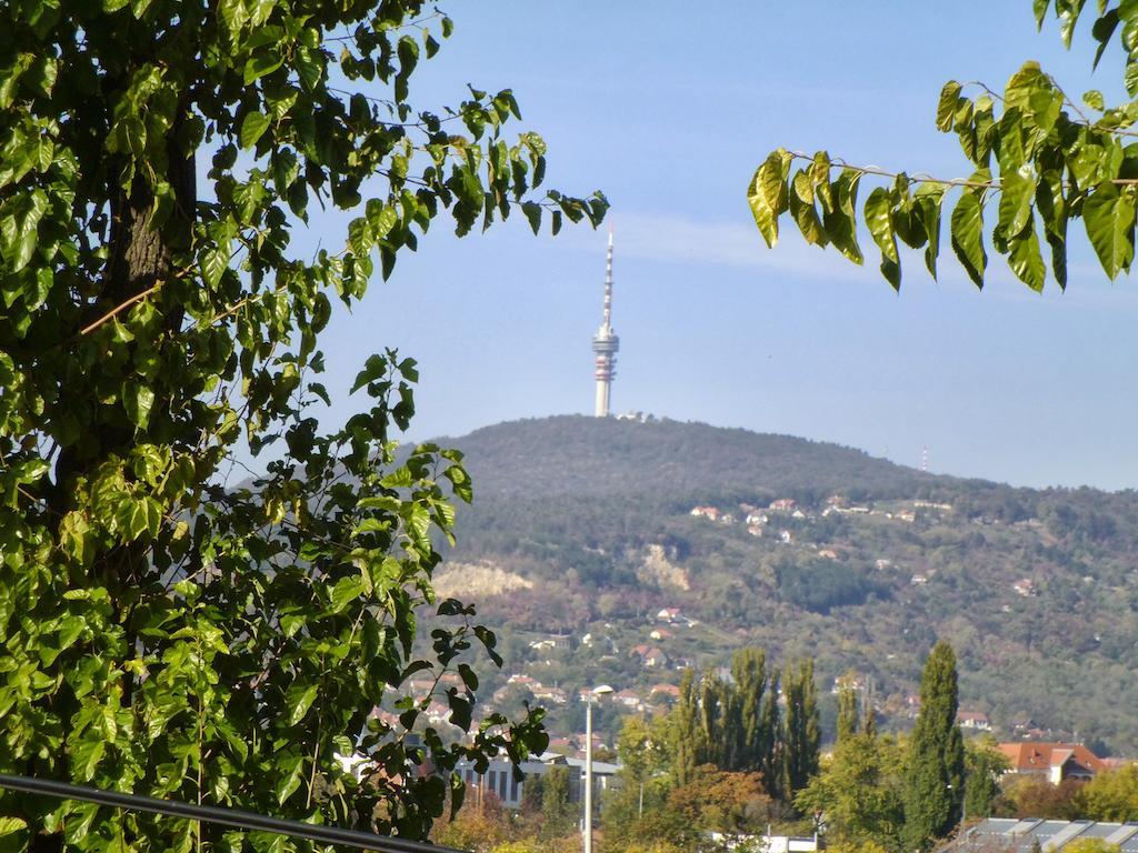 Budai Vam Apartmanhaz Pecs Exterior photo